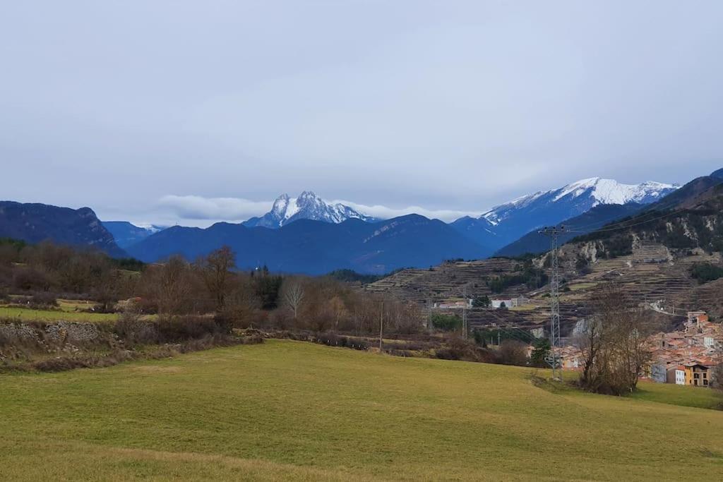 Precioso Apartamento En El Pirineo Catalan 라 포블라 데 리예트 외부 사진